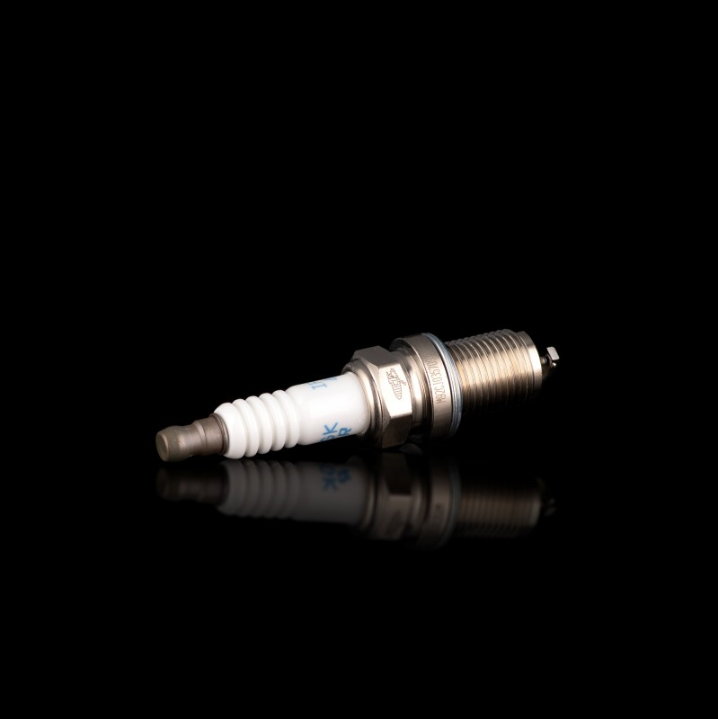 Свеча зажигания IFR7U 4D N  