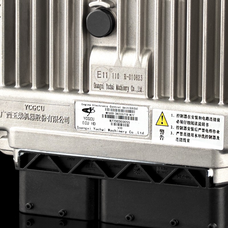 Блок управления двигателем MYB00-3823371B