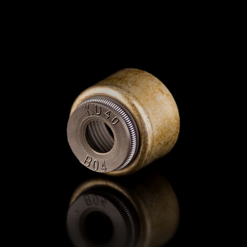 Колпачок маслосъёмный YC6L280N-52 LND00-1003105