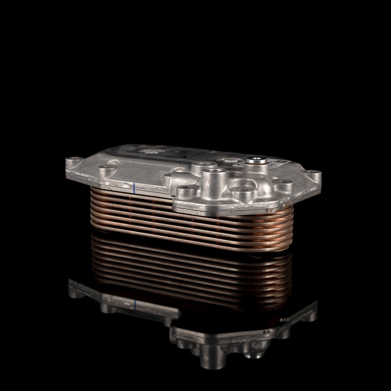 Радиатор фильтра масляного A9061801665 Радиатор фильтра масляного A9061801665