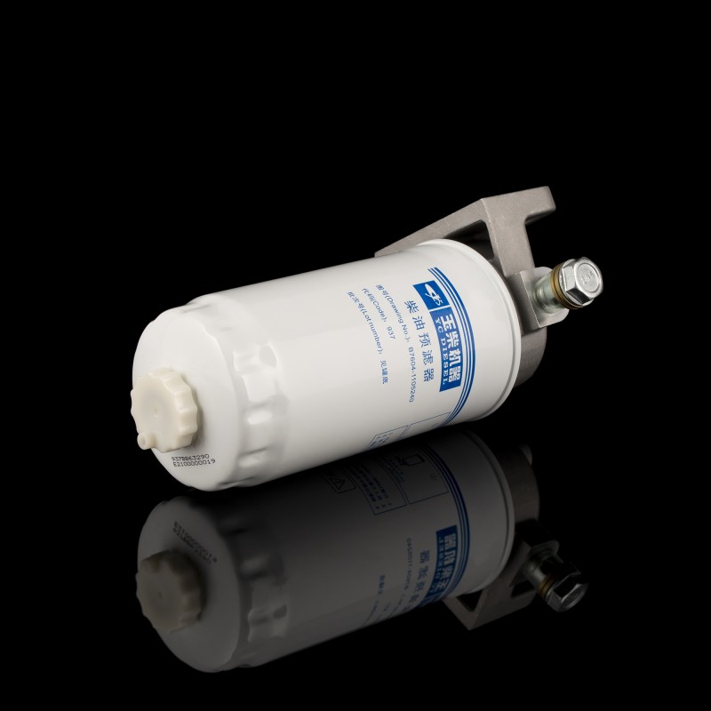 Фильтр топливный с кронштейном Фильтр топливный с кронштейном