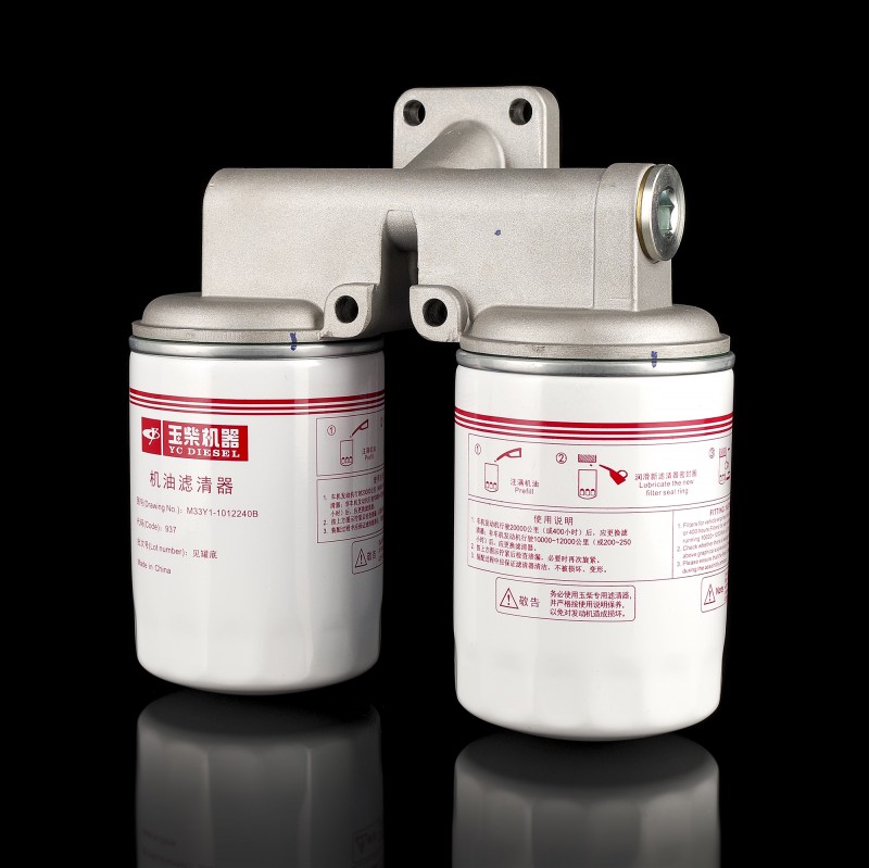 Фильтр масляный с кронштейном