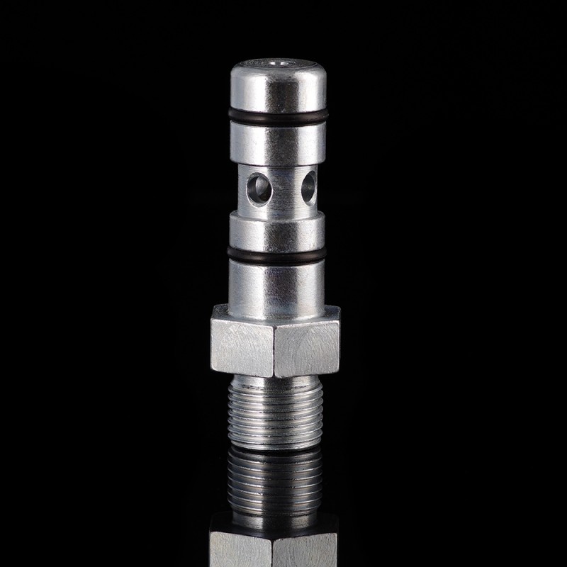 Головка заправочная под гайку М18х15, наружный диаметр 18  